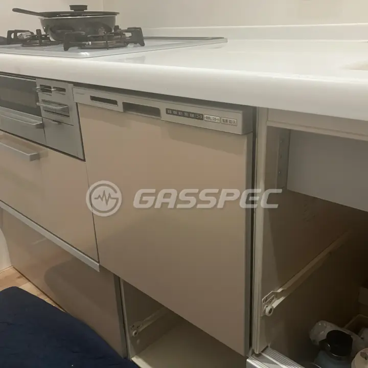 交換前のビルトイン食洗機（クリナップ ZWPM45M12KDS）