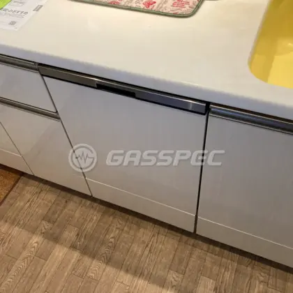 施工後のビルトイン食洗機（パナソニック NP-45BD1W）