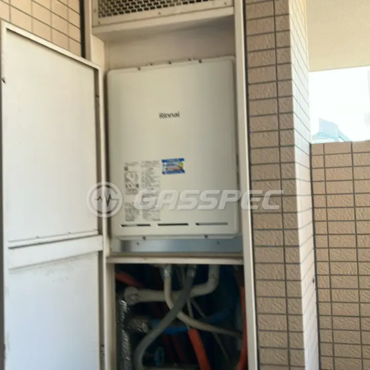 交換後の給湯器（リンナイ RUF-A2405SAU(C)）