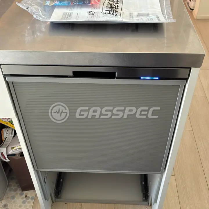 交換後のビルトイン食洗機（パナソニック NP-45BS1S）