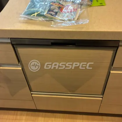 施工後のビルトイン食洗機（パナソニック NP-45BS1S）