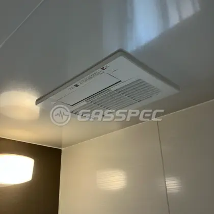 交換後の浴室乾燥機 リンナイ RBH-C3302K1P