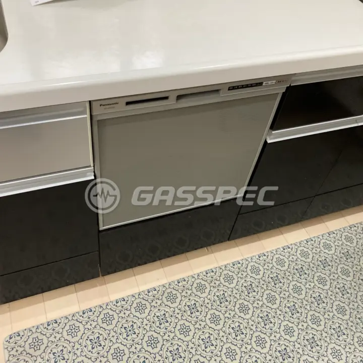 交換後のビルトイン食洗機（パナソニック NP-45RS9S）