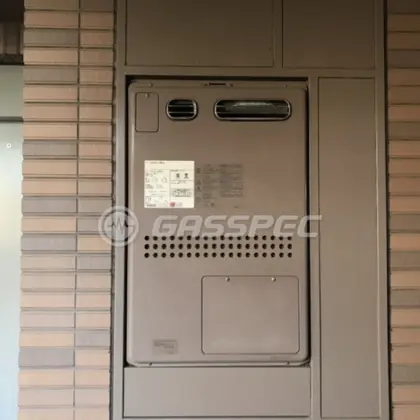 施工前の暖房熱源機（GTH-2413AWXH）