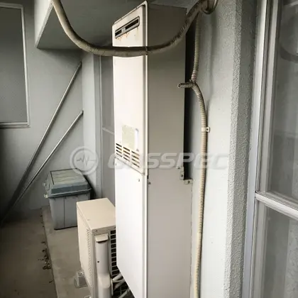 施工前の暖房熱源機（RUFH-1612AW）