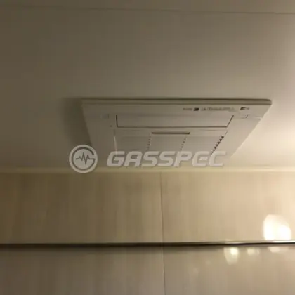 施工後の浴室乾燥機（リンナイ RBH-C4102K2P）