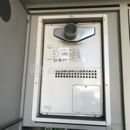施工前の暖房熱源機（GTH-2444AWX3H-T）