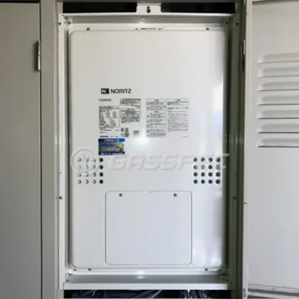 施工後の暖房熱源機（ノーリツ GTH-2454AW3H-H BL）