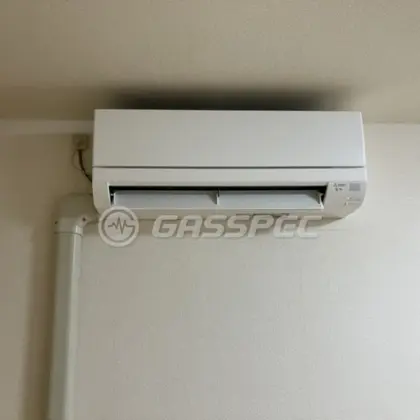 施工後のエアコン（三菱 MSZ-GV2224-W）