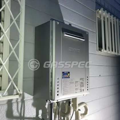 施工後の給湯器（ノーリツ GT-C2072SAW BL）