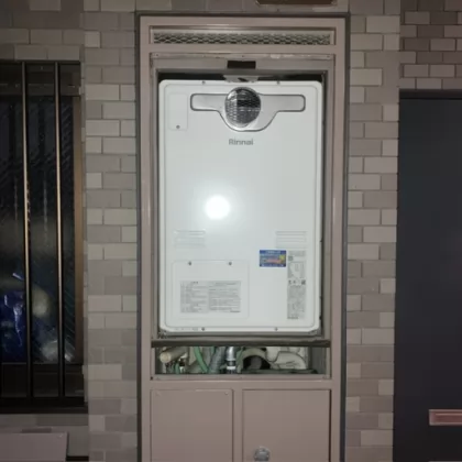 東京都昭島市 交換後の給湯器 リンナイ RUFH-A2400AT2-3(A)