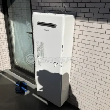 神奈川県横浜市南区 交換後の給湯器 リンナイ RUF-A1605SAW(C)