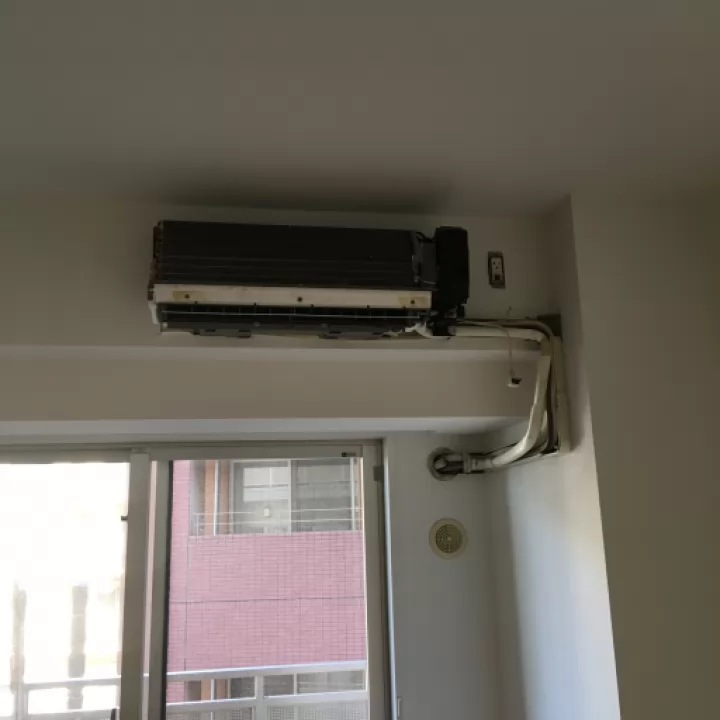 交換前のエアコン（ダイキン F360TDV-W）