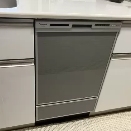 千葉県千葉市美浜区 交換後のビルトイン食洗機 パナソニック NP-45RD9S