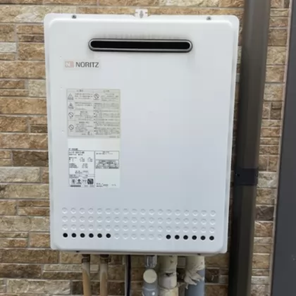 群馬県高崎市 交換前の給湯器 ノーリツ GT-2450AWX