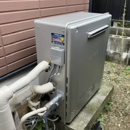 三重県鈴鹿市 交換後の給湯器 ノーリツ GT-C2472AR BL