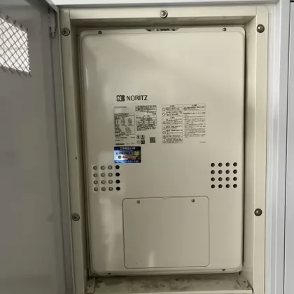 埼玉県さいたま市緑区 交換後の給湯器 ノーリツ GTH-2454SAW3H-H BL