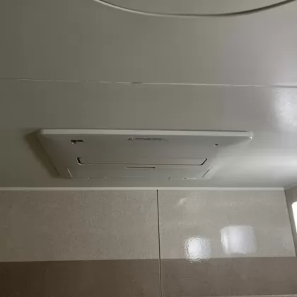 千葉県習志野市 交換後の浴室乾燥機 ノーリツ BDV-4106AUKNC-J2-BL