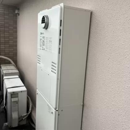 大阪府大阪市西区 交換後の給湯器 ノーリツ GTH-C2460AW3H-1 BL