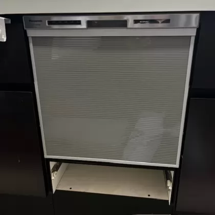 福岡県福岡市中央区 交換後のビルトイン食洗機 パナソニック NP-45MS9S