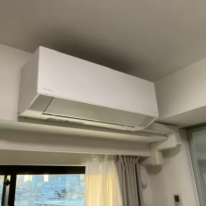 東京都中央区 交換後のエアコン パナソニック CS-405DEX2-W