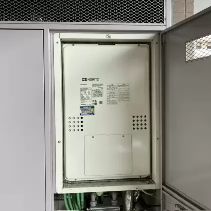 埼玉県三郷市 交換後の給湯器 ノーリツ GTH-2454SAW3H-H BL