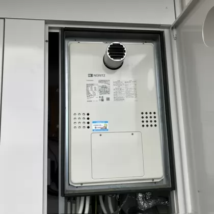 大阪府豊中市 交換後の給湯器 ノーリツ GTH-2454AW3H-T BL