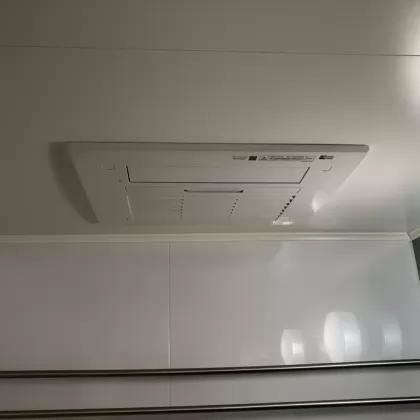 東京都葛飾区 交換後の浴室乾燥機 リンナイ RBH-C4102K3P