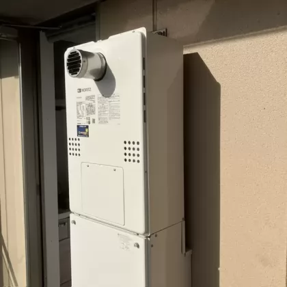 千葉県千葉市中央区 交換後の給湯器 ノーリツ GTH-2454SAW3H-T BL