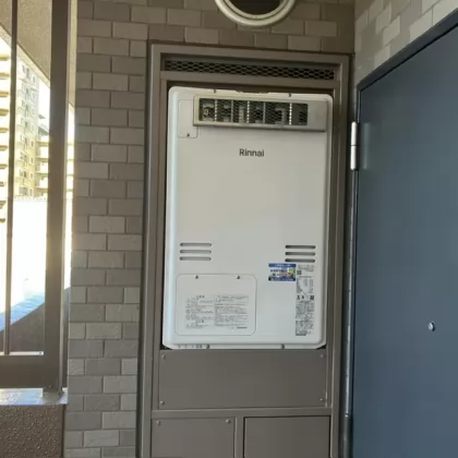 東京都昭島市 交換後の給湯器 リンナイ RUFH-A2400AW2-3(A)