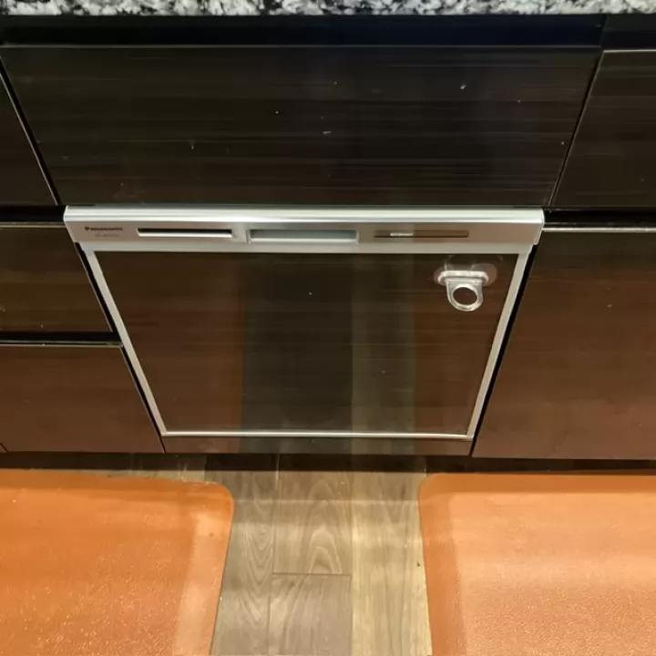 交換後のビルトイン食洗機（パナソニック NP-45MS9S）