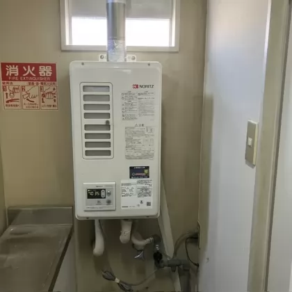 大阪府大阪市西区 交換後の給湯器 ノーリツ GQ-2420WZD-F-3