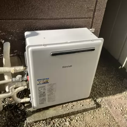 千葉県佐倉市 交換後の給湯器 リンナイ RUF-A2400SAG(B)（アウトレット品）