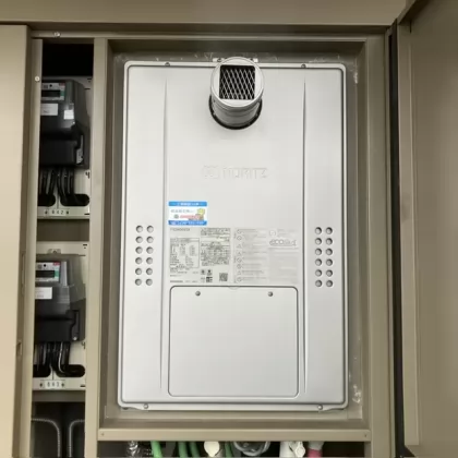 埼玉県越谷市 交換後の給湯器 ノーリツ GTH-C2470SAW3H-T BL