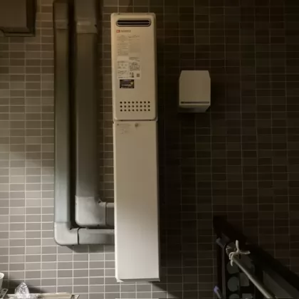 神奈川県海老名市 交換後の給湯器 ノーリツ GT-2053SAWX-4 BL