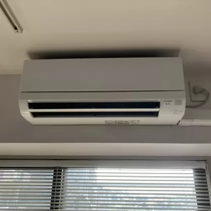 東京都足立区 交換後のエアコン 三菱電機 MSZ-GV5625S-W