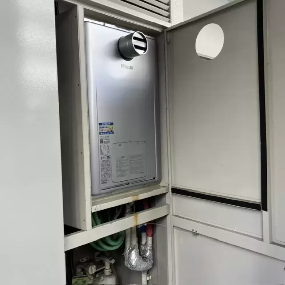 RUFH-E2407SAT2-3(A)の給湯器交換工事