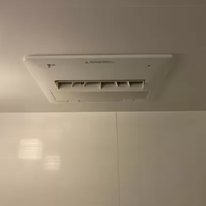 東京都品川区 交換後の浴室乾燥機 ノーリツ BDV-4106AUKNC-J3-BL