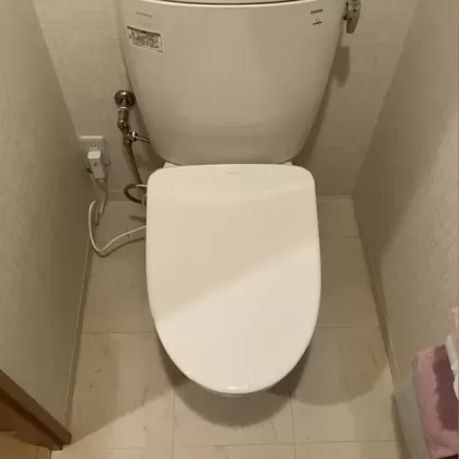 埼玉県蕨市 交換後のトイレ TOTO TCF4714AM#NW1