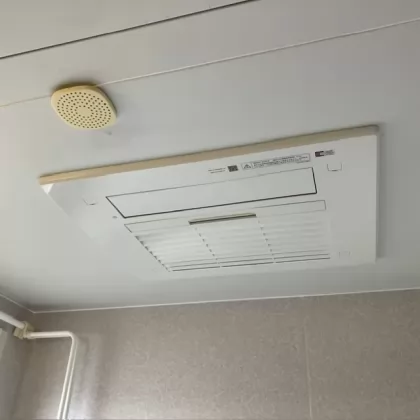 大阪府八尾市 交換後の浴室乾燥機 リンナイ RBH-C4102K1P