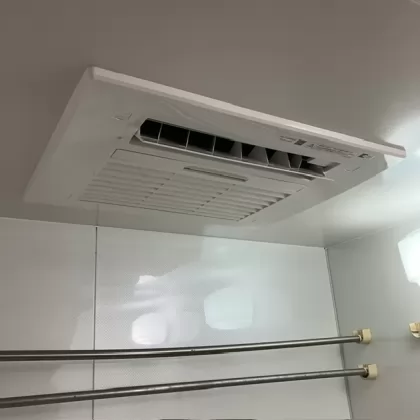 大阪府大阪市西区 交換後の浴室乾燥機 リンナイ RBH-C4102K3P