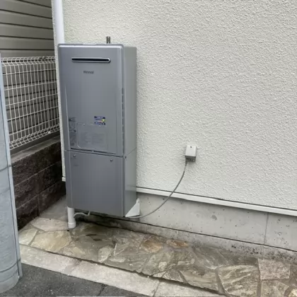 大阪府茨木市 交換後の給湯器 リンナイ RUFH-E2407AW2-3(A)