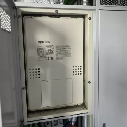 埼玉県さいたま市緑区 交換後の給湯器 ノーリツ GTH-2454SAW3H-H BL