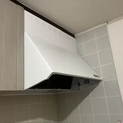千葉県柏市 交換後のレンジフード 富士工業 BDR-3HL-751W