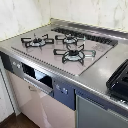 三重県鈴鹿市 交換後のビルトインガスコンロ リンナイ RHS31W42J2RSTW