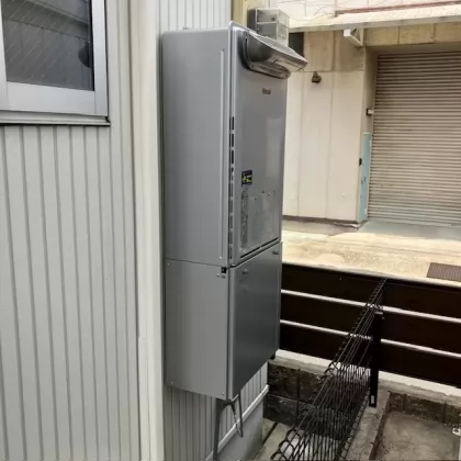 兵庫県尼崎市 交換後の給湯器 リンナイ RUFH-E2407SAW2-3(A)
