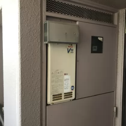 埼玉県加須市 交換前の給湯器 ガスター OUR-161