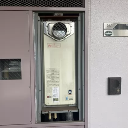 東京都稲城市 交換前の給湯器 ガスター OURB-1651SAQ-T