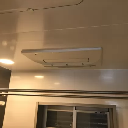 大阪府大阪市中央区 交換前の浴室乾燥機 ハーマン FD2816J3M