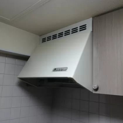 北海道札幌市南区 交換前のレンジフード 富士工業 BDR-3H